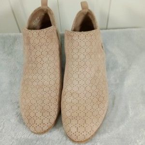 Dr. Scholls Be Energized Rate Booties in Tan Size 8.5M